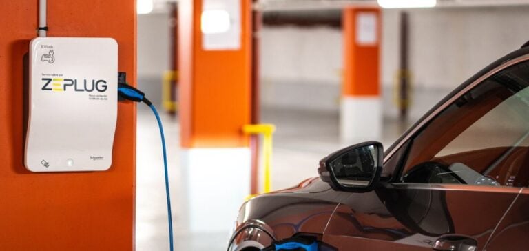 Fusion ChargeGuru-Zeplug Mobilité Électrique