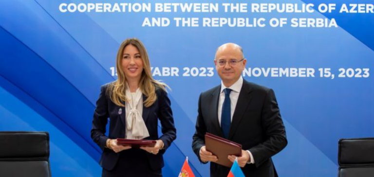 Serbie pivote vers l'Azerbaïdjan