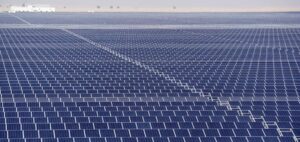Waaree Energies Éclaire le Rajasthan avec un Projet Solaire de 445MW.