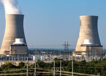 Les nouvelles unités nucléaires Vogtle 3 et 4 dynamisent l'énergie propre de l'État de Géorgie, renforçant économie et leadership énergétique.