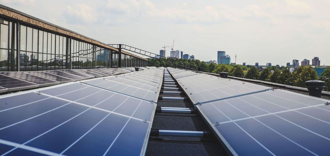 Développement d'un Projet Solaire de 6,41 MW par SolarBank à Bloomfield, NYC.