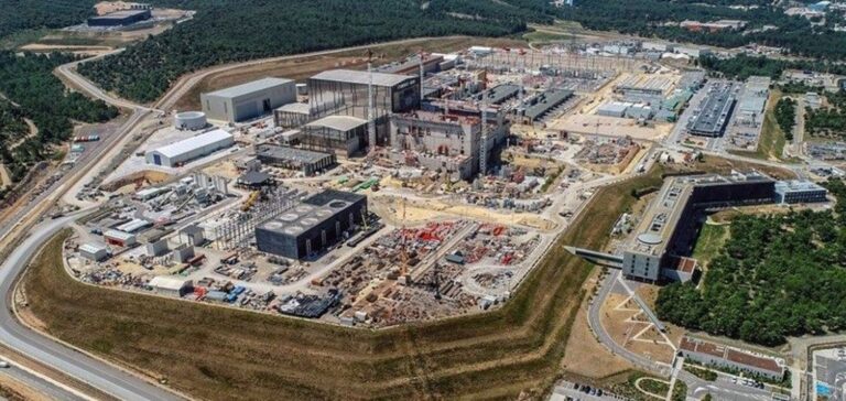 Fusion Nucléaire ITER Retards Coûts