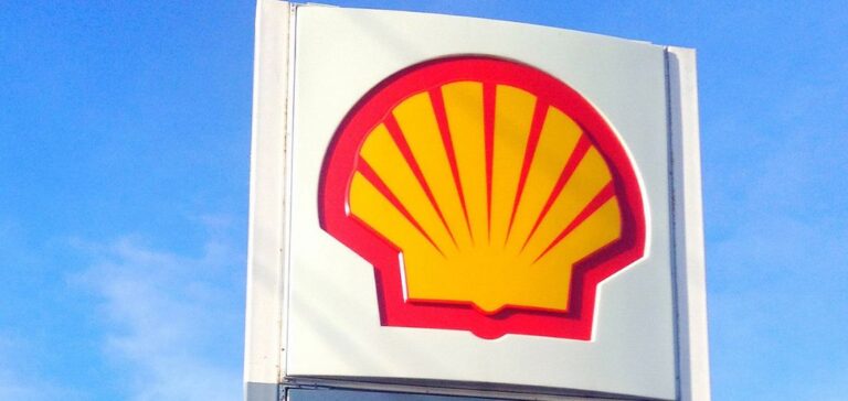 Shell anticipe des dépréciations massives au deuxième trimestre.