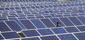 Shikun & Binui Energy obtient 49 M€ pour un projet solaire en Roumanie.