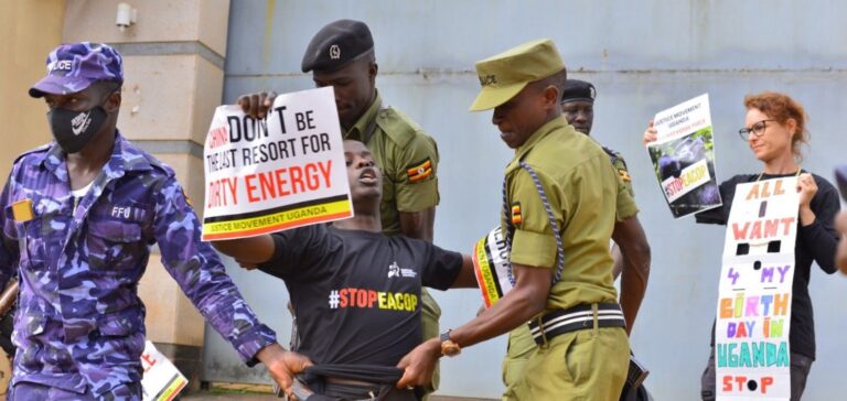 Arrestations militants projet TotalEnergies Ouganda