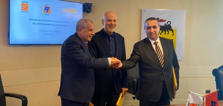 Signature de l'accord entre ENI, Sonelgaz et Sonatrach