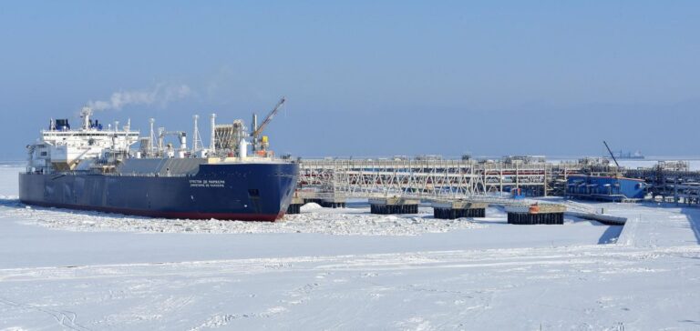 Transbordement YAMAL LNG