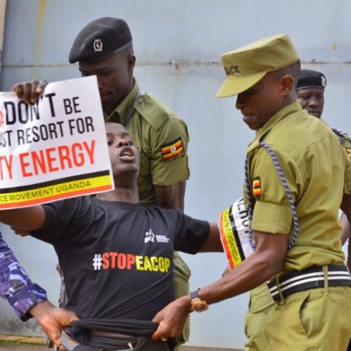 Arrestations militants projet TotalEnergies Ouganda