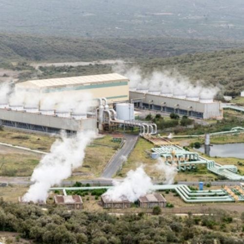 Vue aérienne des champs géothermiques d'Olkaria