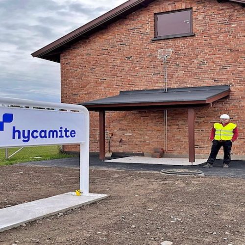 Hycamite