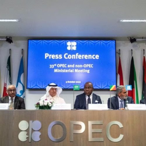 OPEC+ Coupes Pétrolières Marché