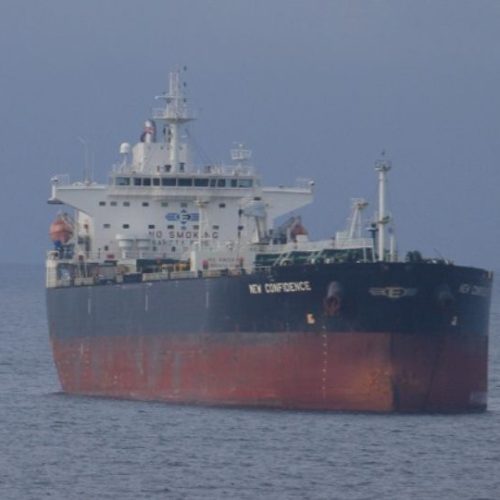 Tanker russe en route vers l'Asie