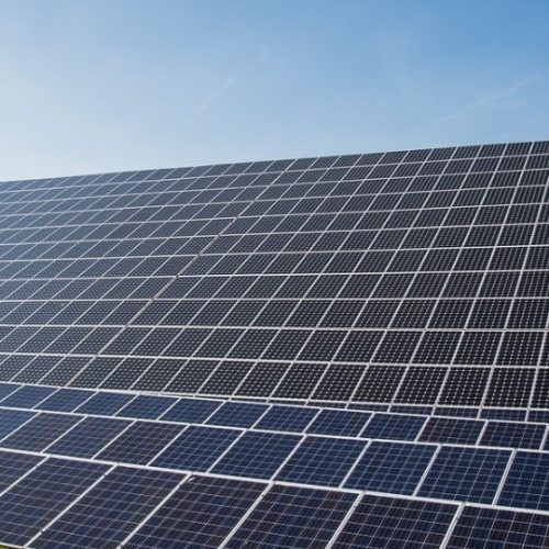 Axpo lance une centrale solaire de 20 MWp en Italie.