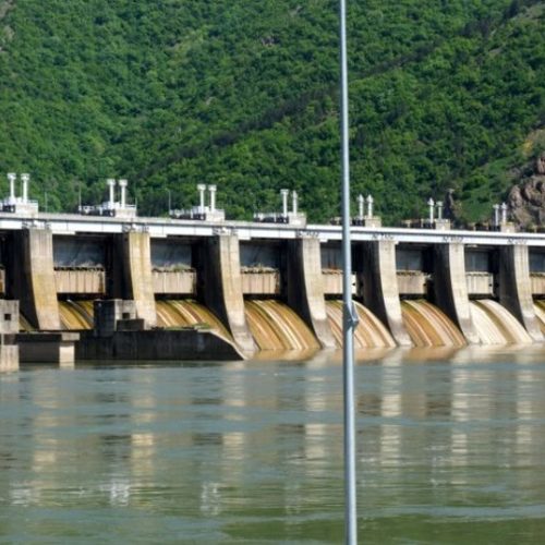 Projet centrale hydroélectrique sur le Danube.