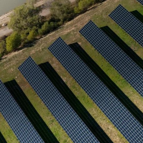 Q ENERGY sells a 33MW solar farm to AlphaReal.