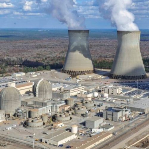 Record de soutien public à l'énergie nucléaire aux États-Unis, selon un sondage.