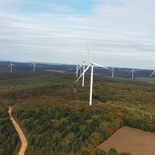 L'EBRD Acquiert une Participation dans Premier Energy pour Soutenir les Énergies Renouvelables.