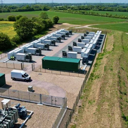 Partenariat entre Emeren Group et PLT energia pour 394MW de Stockage.